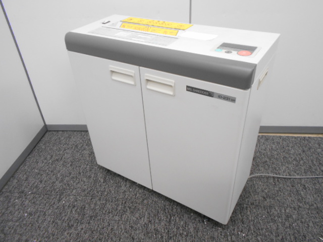 【1台入荷！】【明光商会製　シュレッダー】
                        
                                    中古
            