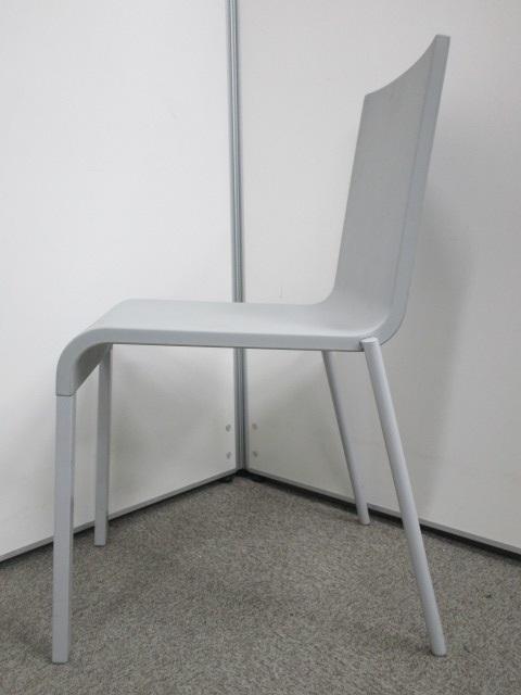 中古】 vitra/ヴィトラ スタッキングチェア 182954 - 中古オフィス家具