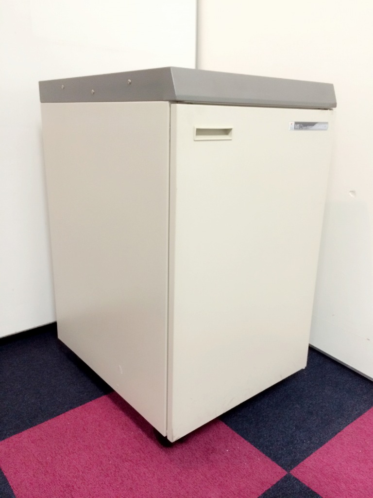 【限定1台！】【パワフルシュレッダー】～明光商会製　ID440CP　45枚裁断　たくさん紙を裁断したい方におすすめ～
                        ID440CP
                                    中古
            