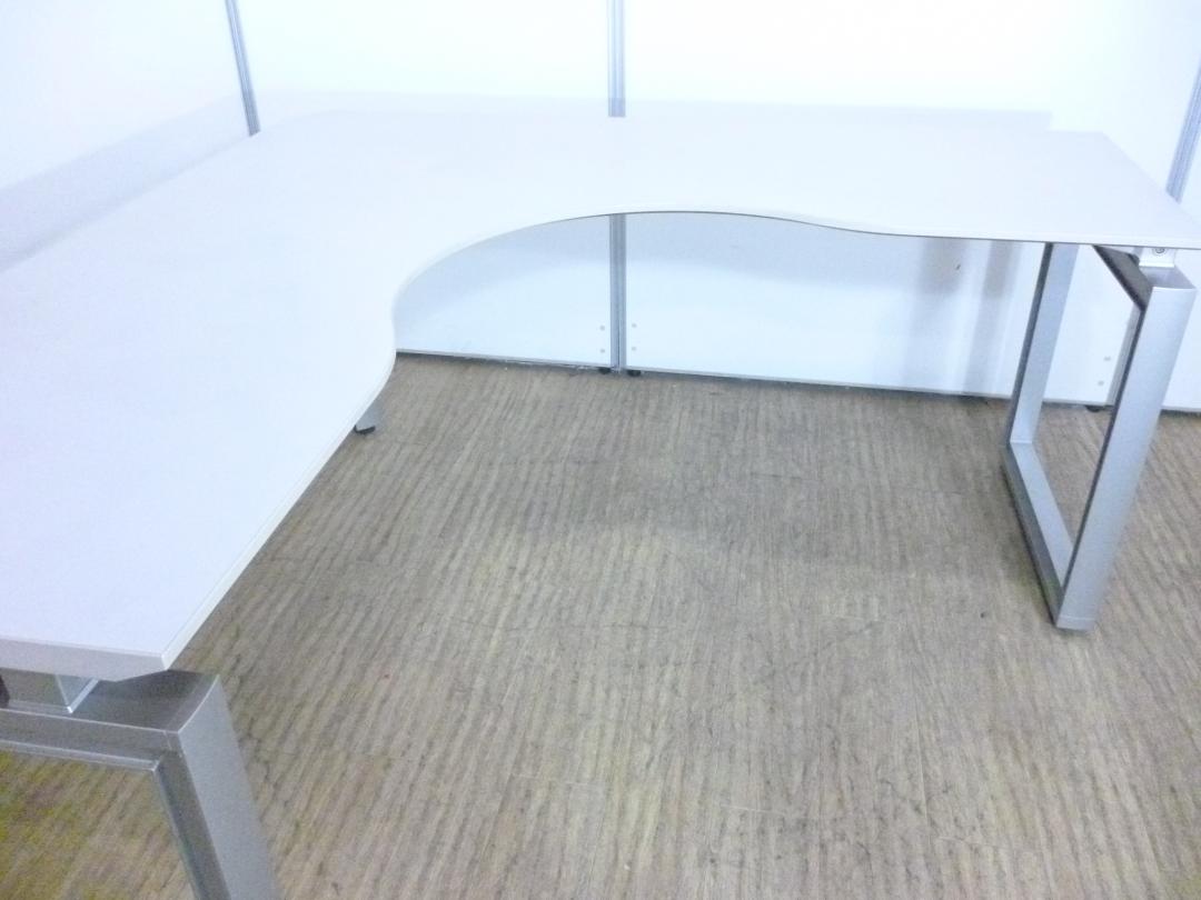 イトーキ インフューズ デスク (W140 H72 D65) イトーキ インフューズシリーズ システムデスク〔口型脚、配線