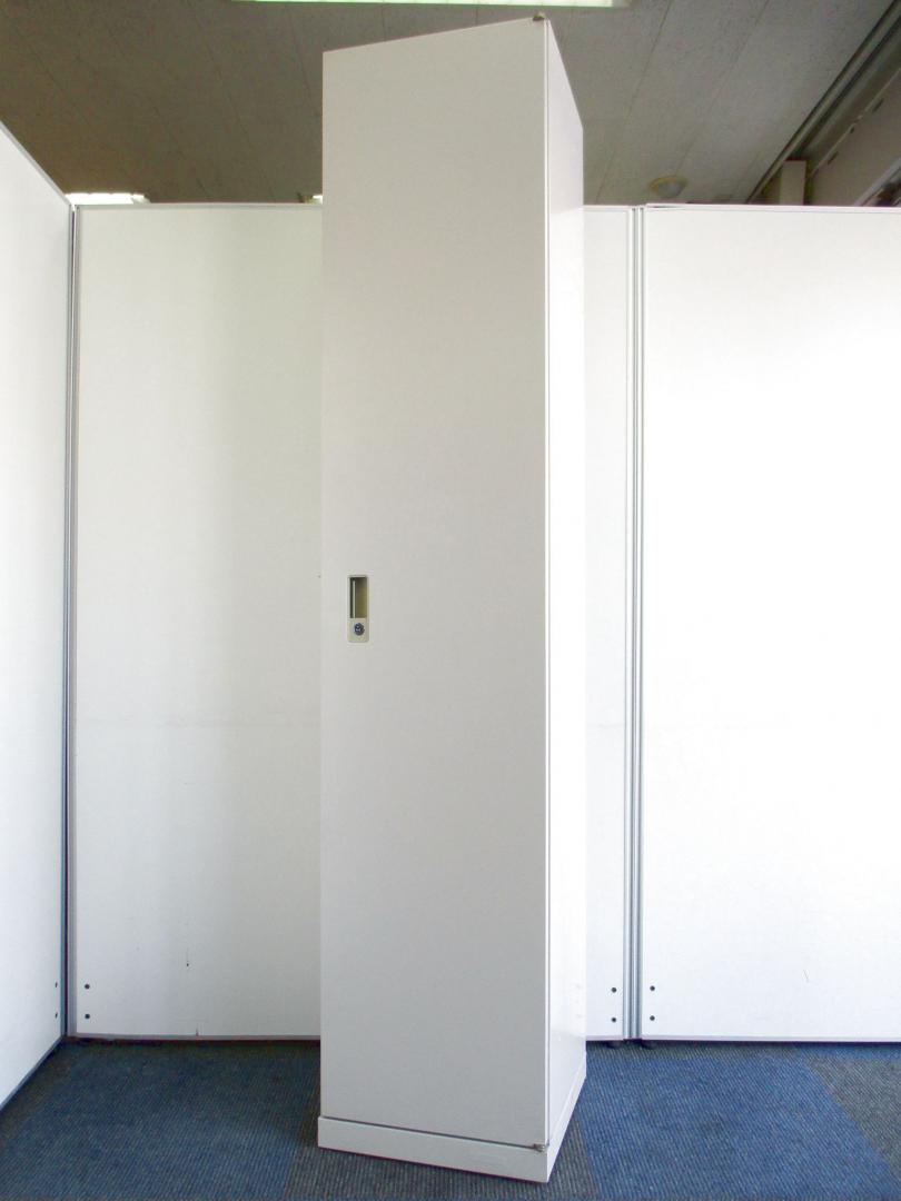 【珍しい片開きの書庫が入荷しました！】棚のレイアウトは自由自在です【限定1台早いもの勝ち！】
                        42
                                    中古
            