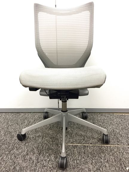 オカムラ バロンチェア オフィスチェア オカムラ(okamura)オフィスチェア バロンチェア(Baron