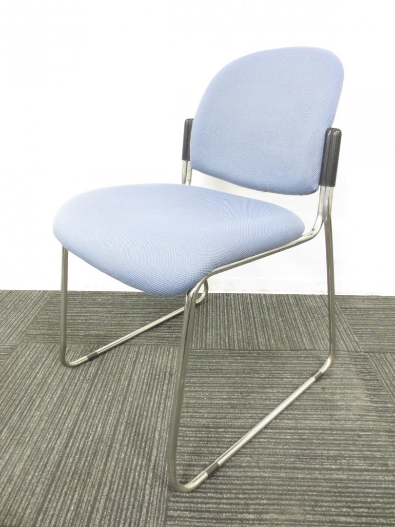 【10脚限定特別価格】スタッキングチェア　■　オフィスの必需品　■　相模原市の工場地帯の会議室、休憩室にいかがですか？
                        
                                    中古
            