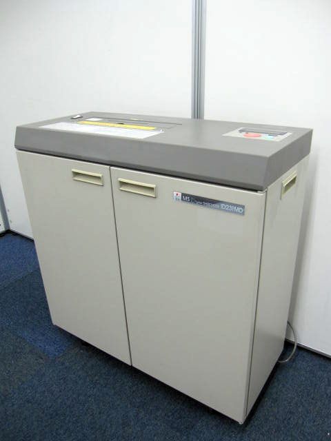 【デスクサイドタイプ】明光商会 ID231MD 同時裁断：最大25枚(新品時)【メディア裁断可能】
                        
                                    中古
            