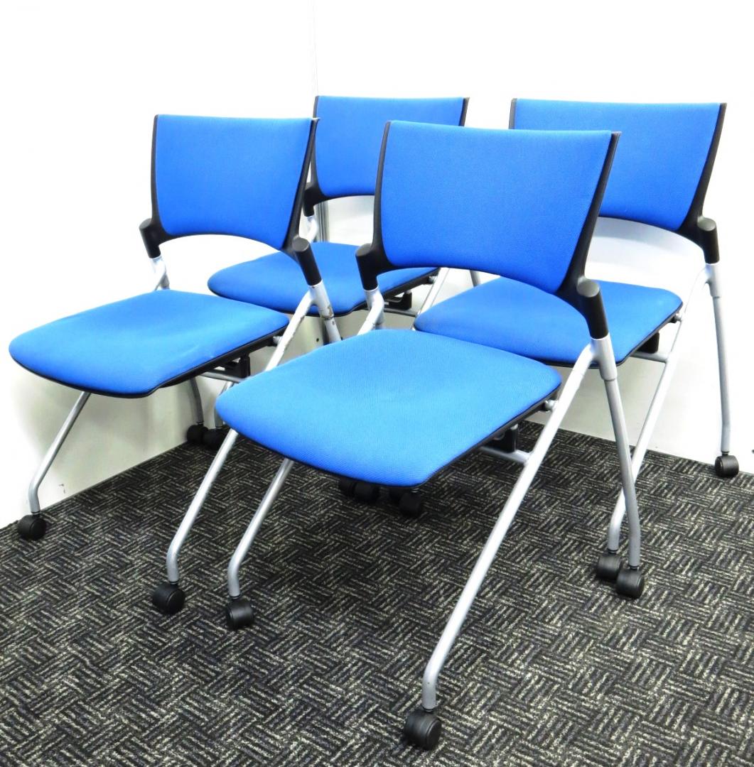 【豊富に在庫あり！】オフィス定番のブルーカラー！■軽くて移動もしやすい■ネスティングチェアなので収納も楽チン！
                        マノス
                                    中古
            