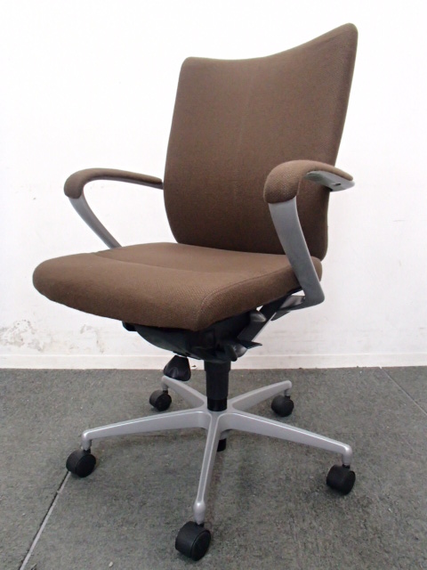 【弊社在庫入替の為お安く！】イトーキ製｜プレクサス｜オフィスの雰囲気が一気にオシャレに！
                        プレクサス
                                    中古
            