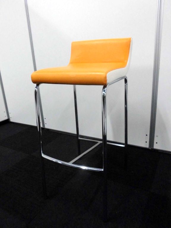 【現地引き取り特価】ITOKIswingyオレンジオフィスカウンターチェア 楽天市場】オレンジ カウンターチェアーの通販