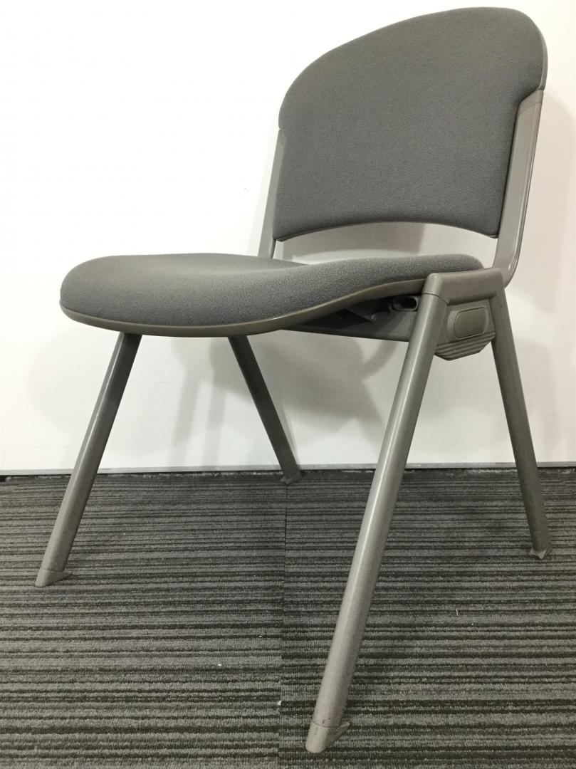 【定番商品】会議や休憩などで簡単に出せる、便利なスタッキングチェア入荷致しました！
                        MX-20
                                    中古
            