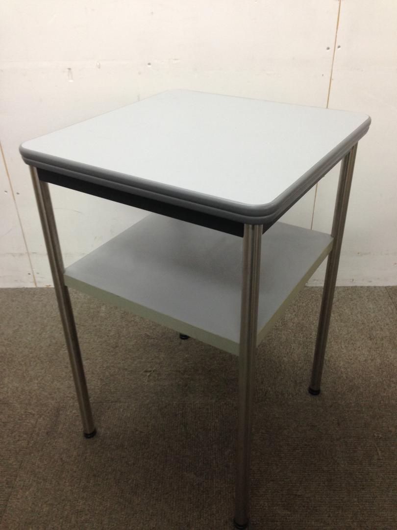 【限定1台】イトーキ製　プリンター台　2段
                        
                                    中古
            