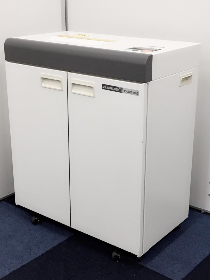 【CDも裁断可能なシュレッダー!!】新品時は同時裁断28枚まで可能!!【安心の明光商会製!!】
                        
                                    中古
            