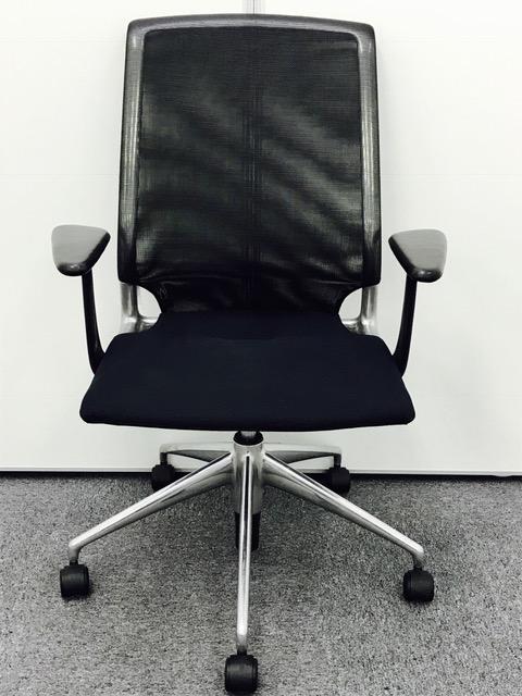 【中古】メダチェア vitra/ヴィトラ 肘付ハイバックチェア 185274