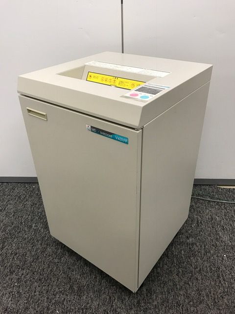 【1台入荷】ワンカットクロス方式のシュレッダー！
                        
                                    中古
            