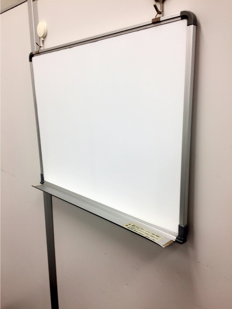 【あると便利!!】壁掛けホワイトボード!!【中古希少品!!】
                        
                                    中古
            
