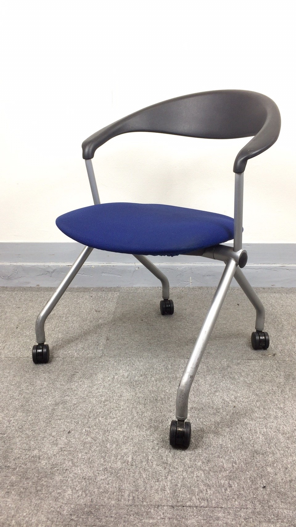 【KS】[4脚入荷!!]
                        
                                    中古
            