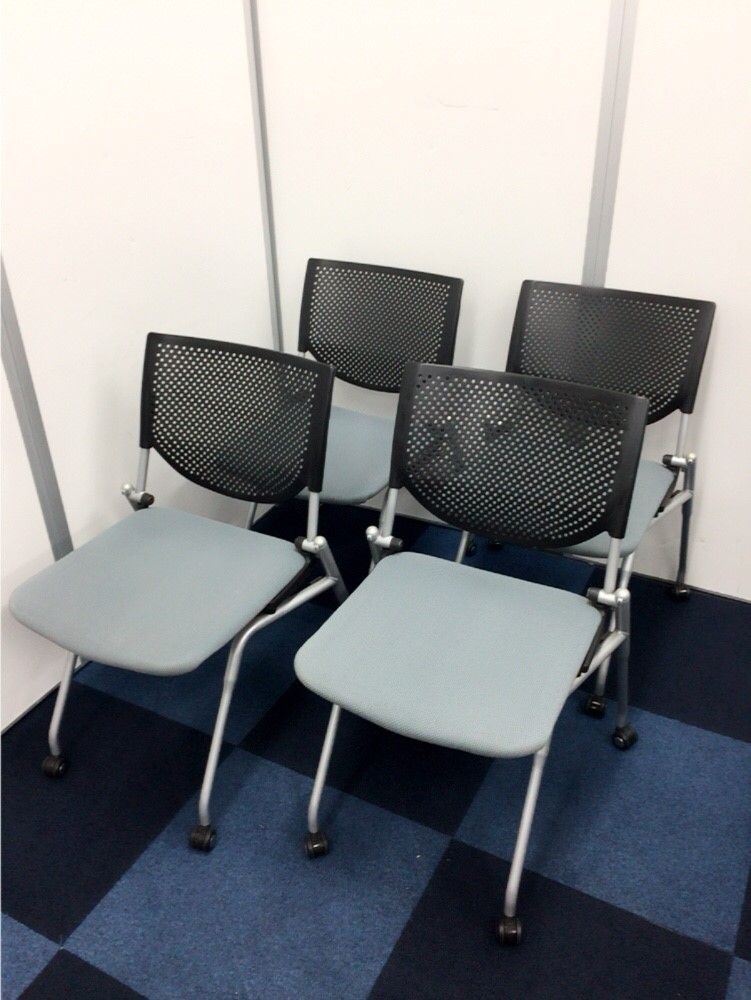 【4脚セット】状態良好!!オカムラ製大人気シリーズのプロスタックの4脚セットです!こんなお得は中々ないので、お早めにお問い合わせください!!
                        プロスタック
                                    中古
            