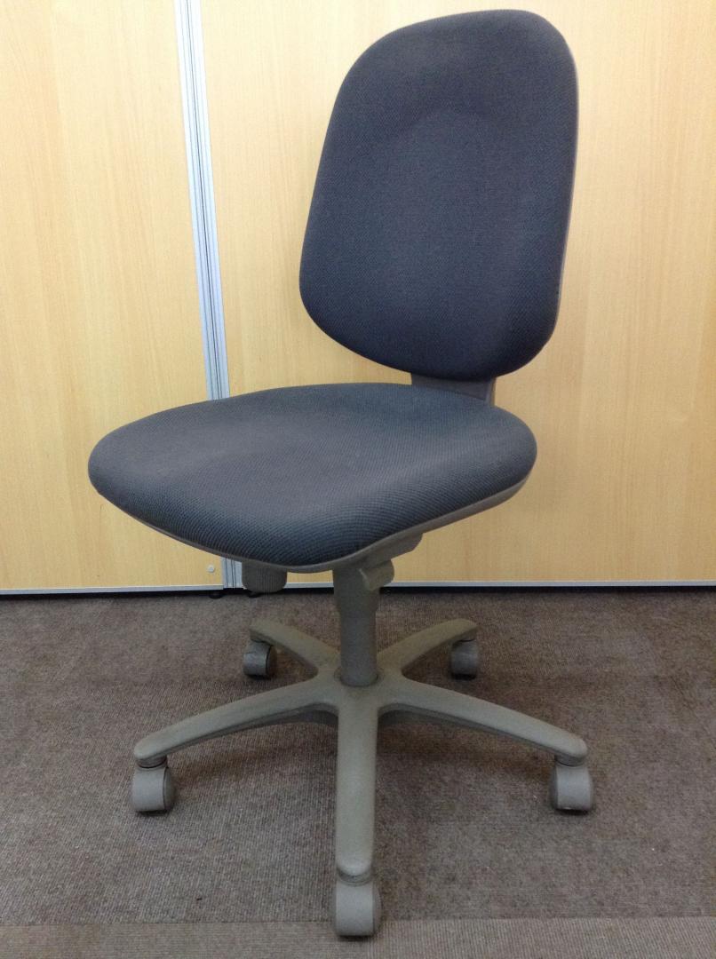 【オカムラSX】クッション厚めが人気！ハイバックチェア！
                        SX
                                    中古
            