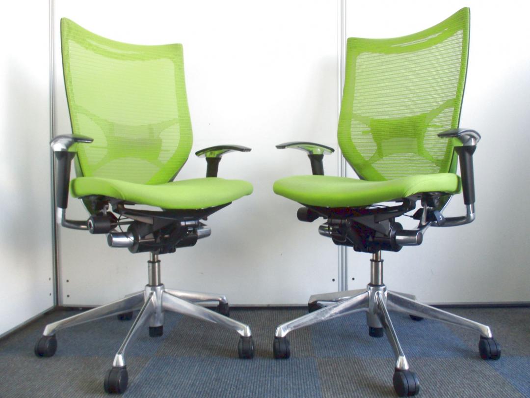 【通常2脚\84,000-⇒\81,000-に！】メッシュチェアの代名詞【バロンの2脚セットがご用意できました！】
                        バロン
                                    中古
            