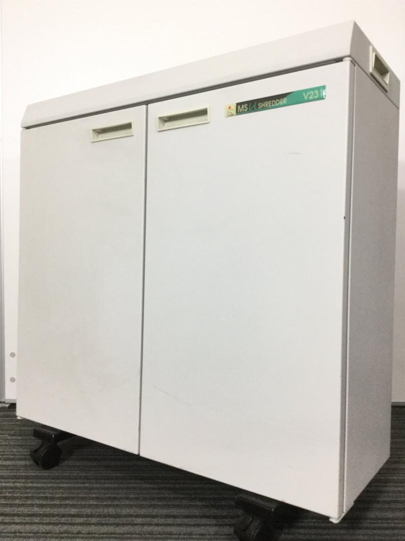 【稀少】人気サイズ!!省スぺースサイズのオフィスシュレッダーです!!
                        
                                    中古
            