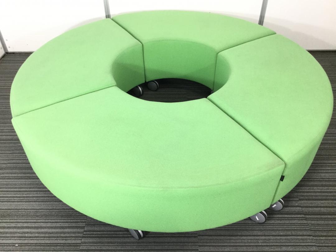 【４個1SET】リングソファー｜場所に応じた使用に対応可能｜優れたアイデアが浮かぶかも!!
                        
                                    中古
            