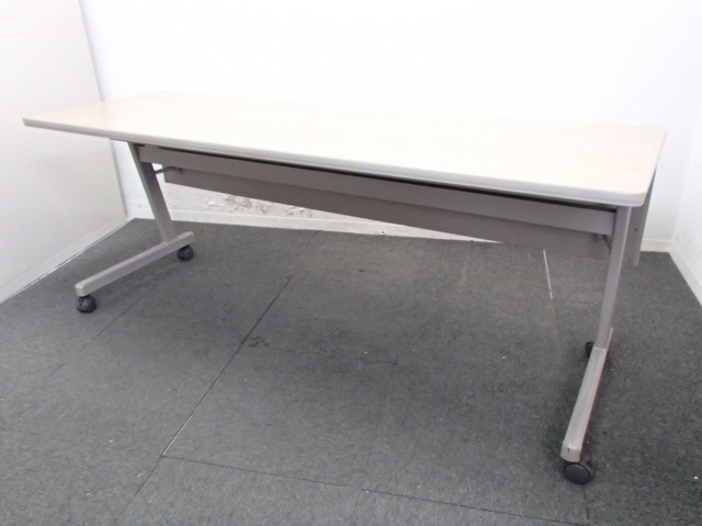 【入替のためお安く！】コクヨ製｜スタックテーブル｜ナチュラルのテーブル幕板付き！
                        
                                    中古
            