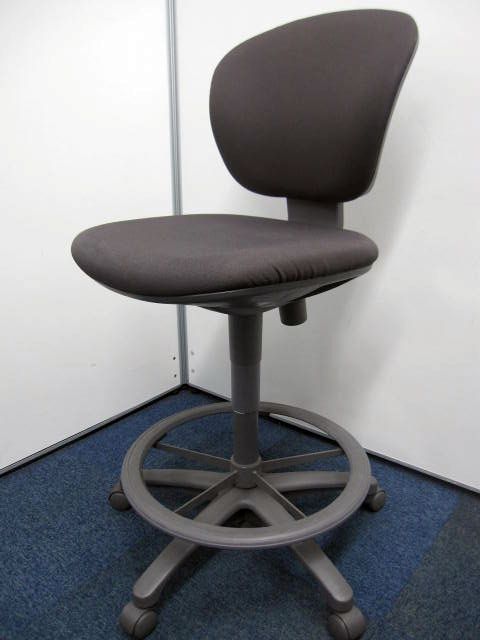 【最大座面の高さ67cm】レグノ2｜ハイタイプ｜ブラウングレー｜【100cmの高さで作業可能です。】
                        レグノ2
                                    中古
            