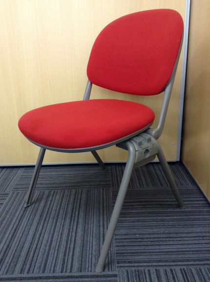 【オカムラ製】定番のトーションラインシリーズチェア！！
                        トーションライン
                                    中古
            