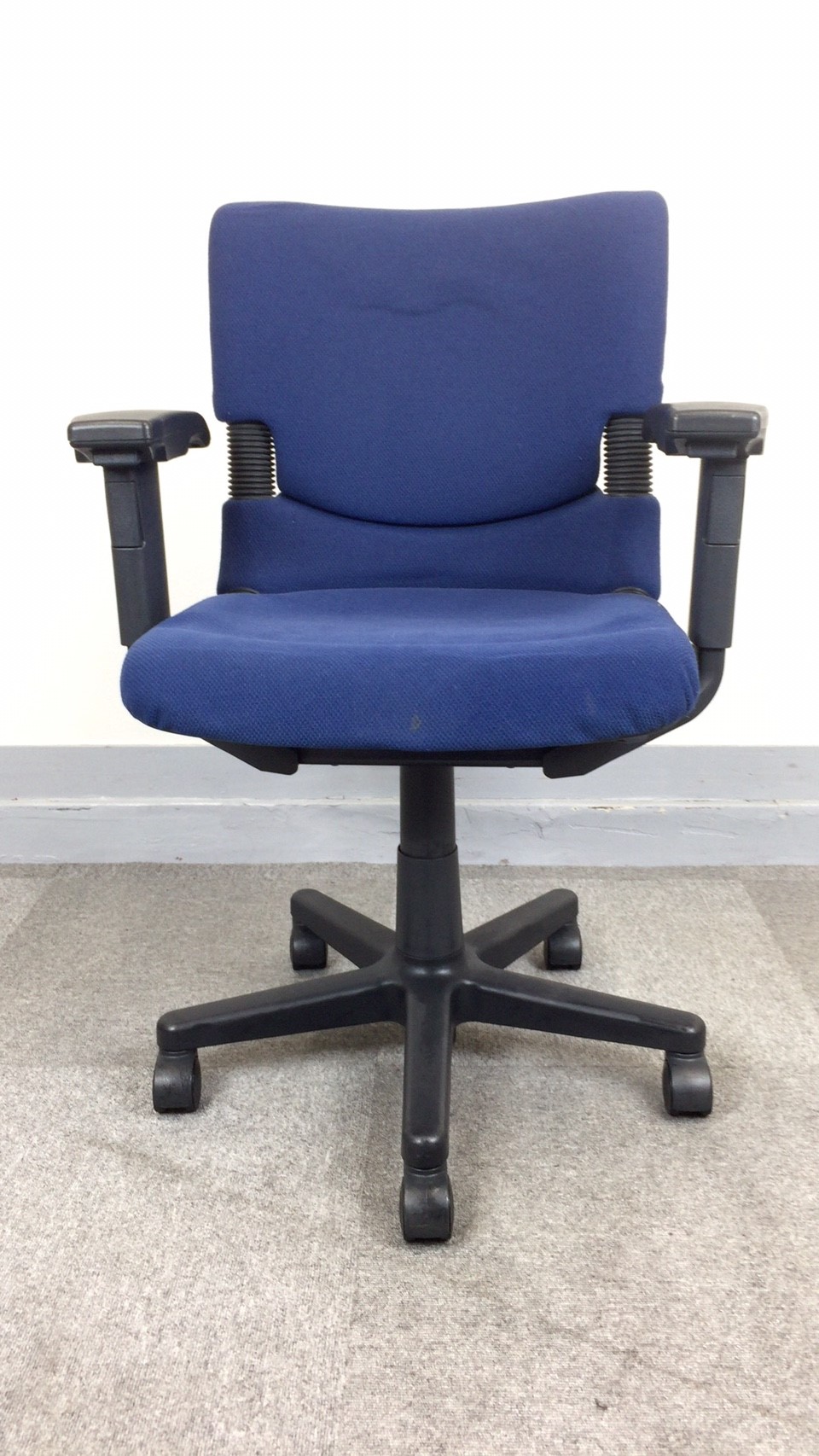 ◉くげページ◉イトーキ vertebra II バーテブラチェア 1 OPENARK Vertebra Chair イトーキ バーテブラ 2脚 A - メルカリ