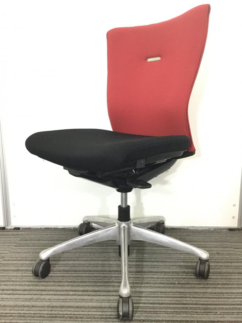 【限定一脚】オカムラ製　レッド　フィーゴ入荷致しました！
                        フィーゴ
                                    中古
            