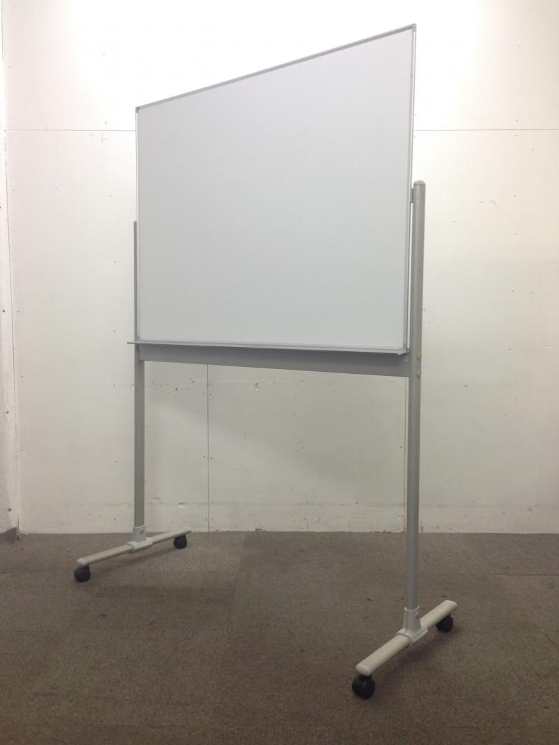 【3月納品までの限定価格】【W1200片面タイプ】ちょっとしたミーティングに最適な脚付きホワイトボード
                        その他シリーズ
                                    中古
            