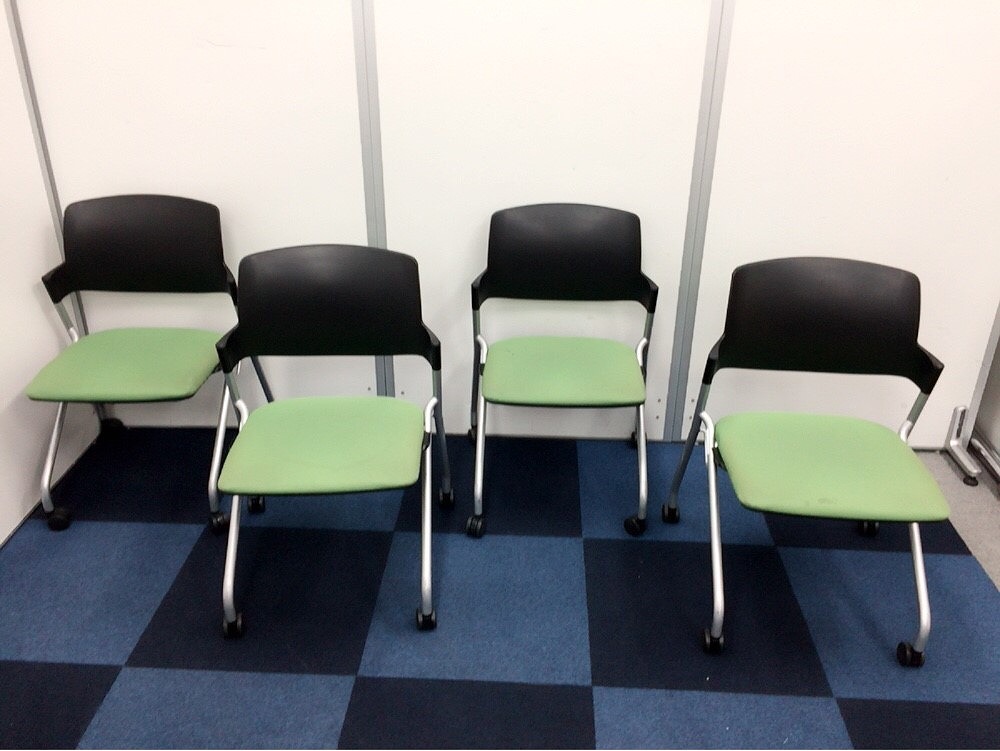 【オトクな4脚セット！】まとめてお買上げ頂くほどお得になります！！22脚セットまで可能で御座います。
                        
                                    中古
            