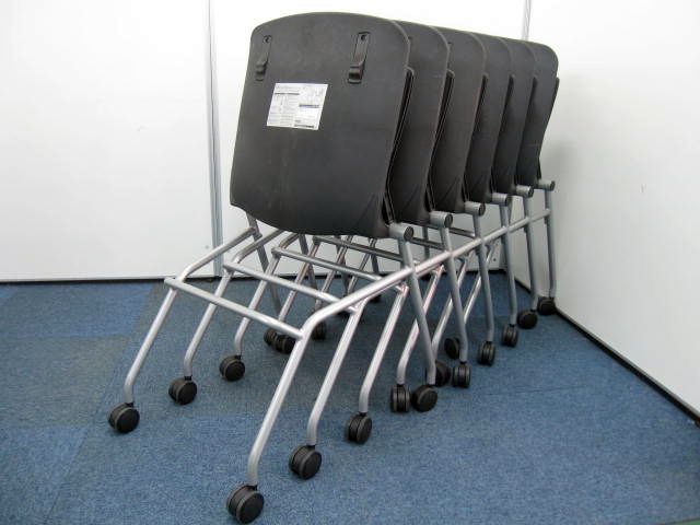 【訳ありセット商品】グラータ×6脚セット　カラー：ブラック【お手頃価格のセットです】
                        グラータ
                                    中古
            