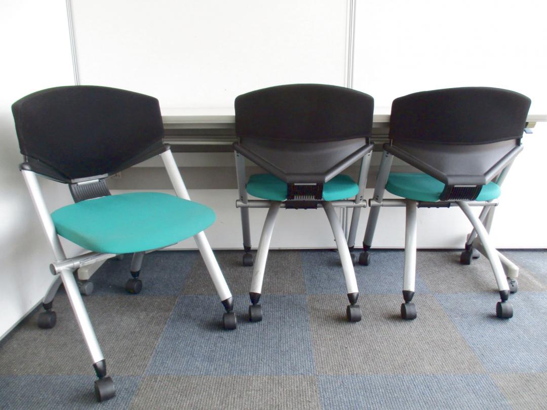 【お得なセットです！】テーブルとチェアをセットにしました！【ミーティングルームにおススメ！】
                        
                                    中古
            