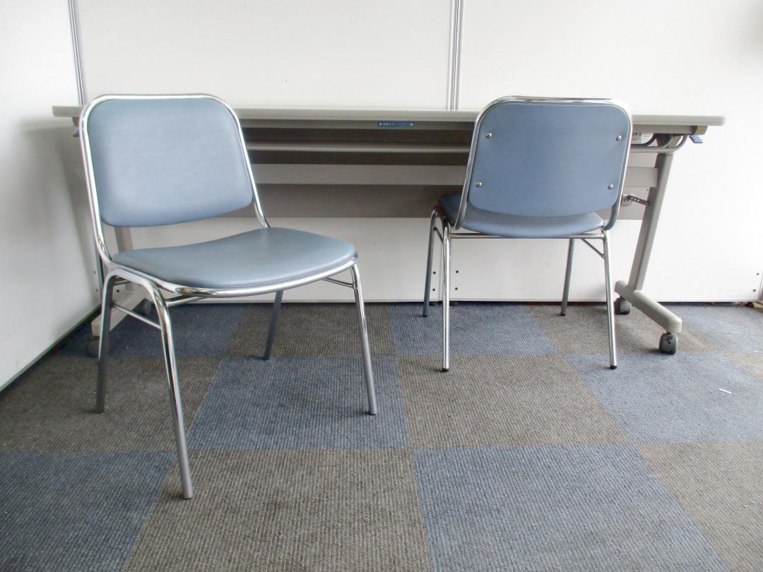 【お得なセットです！】テーブルとチェアの組み合わせ【ミーティングルームに最適！】
                        
                                    中古
            