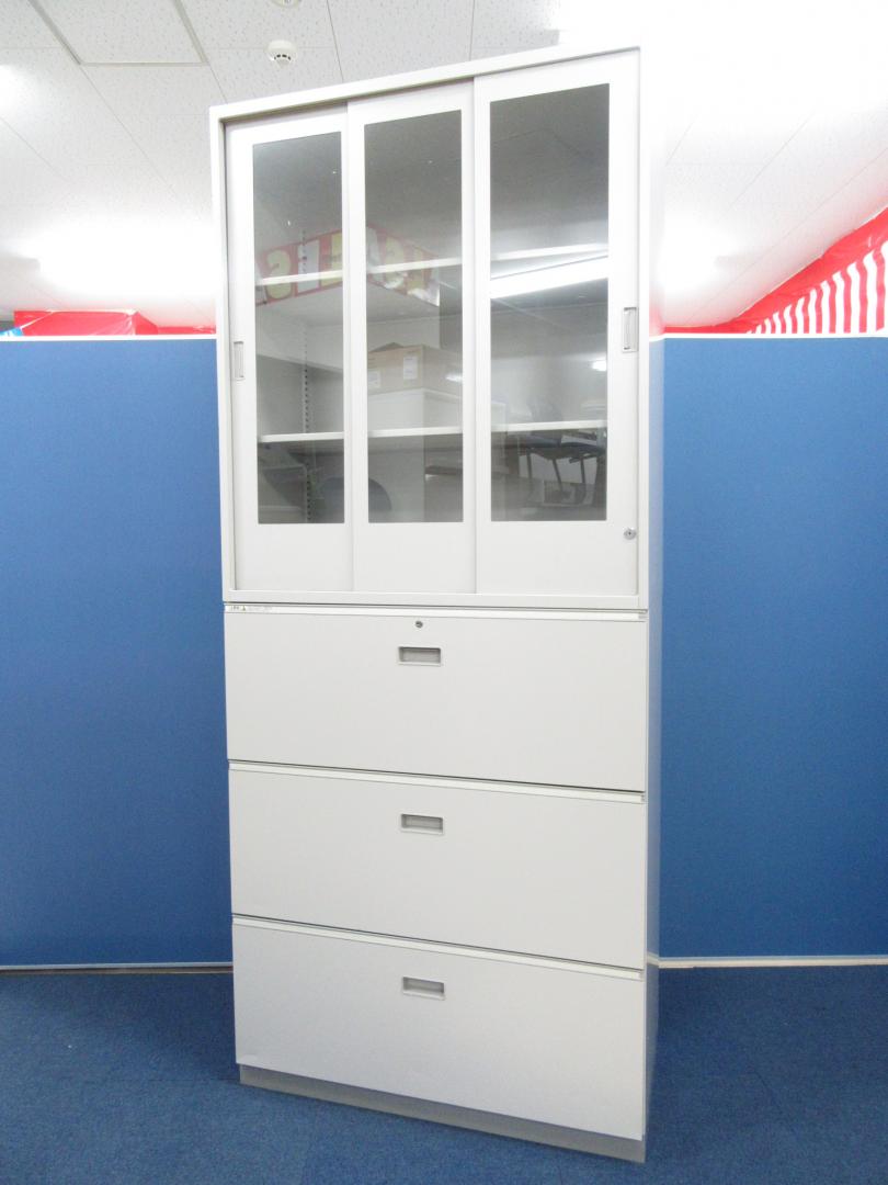 [希少なセットが入荷!!]イトーキ製 ガラス3枚引違い書庫×3段ラテラル 書庫セット■六法全書やカタログなどは上段に、バインダーファイルは下段収納におすすめです!![シンラインシリーズ] 
                        シンライン
                                    中古
            