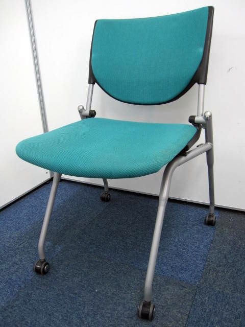 【お手ごろ商品】プロスタックチェア【座面、背面共にクッションの型崩れある為お手ごろ価格！】
                        プロスタック
                                    中古
            