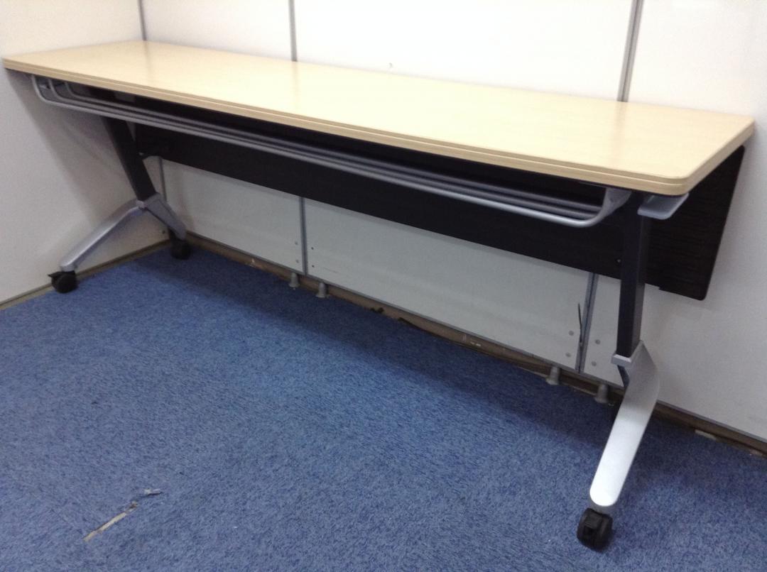 【コクヨ製】セミナーや多目的ホールでのイベント等におすすめ！
                        
                                    中古
            