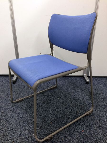 【大量入荷】重ねられるので場所をとりません！！
                        
                                    中古
            