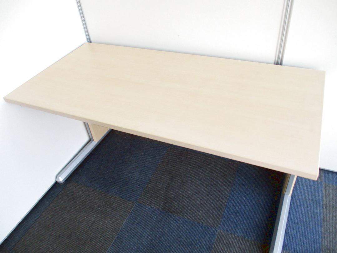 30台の大量入荷予定です。大量にお探しの方は是非お問い合わせください。【写真はサンプル写真です。実際の商品とは違っております。】都度在庫確認の商品になります。仕様が変わる可能性があります。【RP】
                        フレスコ
                                    中古
            