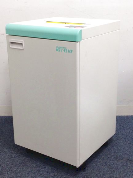 【2014年製】【明光商会現行シリーズのシュレッダーが入荷！】末永くご利用を約束致します！｜明光商会製｜ワンカットクロス
                        MSV-F31CF
                                    中古
            