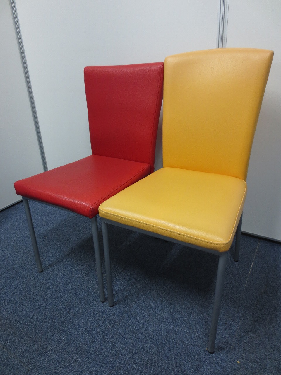 【派手な組み合わせ！】レッドとオレンジの暖色セット！
                        
                                    中古
            