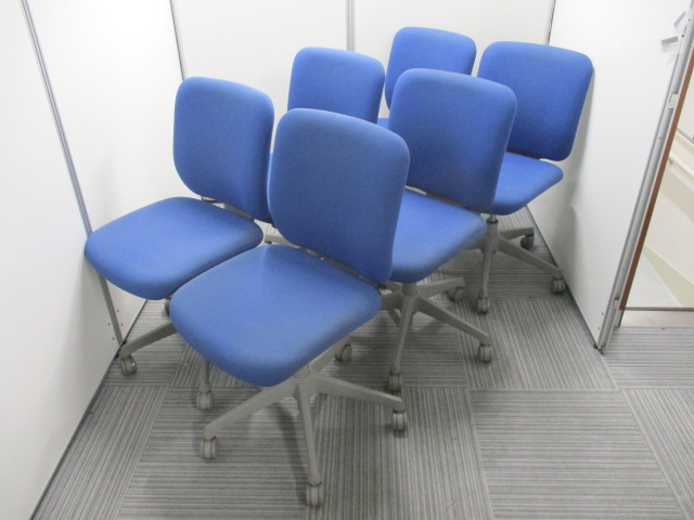 【まとめ買いだからお買い得！】シンプルながらこだわりの多機能と個性が光るCG-Rチェア。
                        CG-R
                                    中古
            