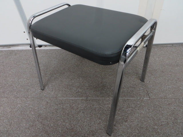 【ミニチェア】オカムラ製の簡易チェア【１点のみ】
                        
                                    中古
            