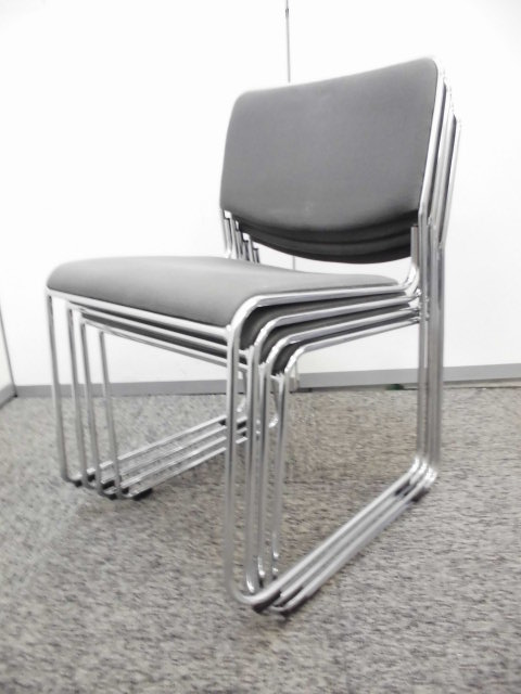 【1セット限定】グレー色でどんなオフィスにもフィットする！
                        
                                    中古
            