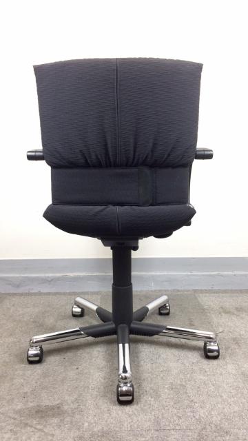 【中古】フィグラ 411222FA vitra/ヴィトラ 肘付ローバックチェア 192045