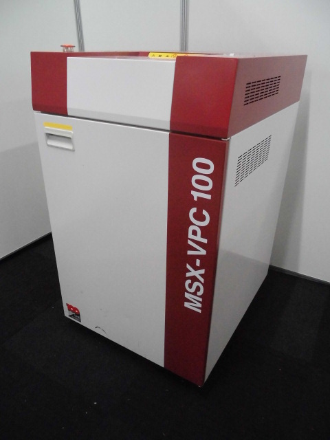 【大容量シュレッダー！！】新品時裁断枚数100枚機の入荷です！！！！！！【今がねらい目！】
                        
                                    中古
            