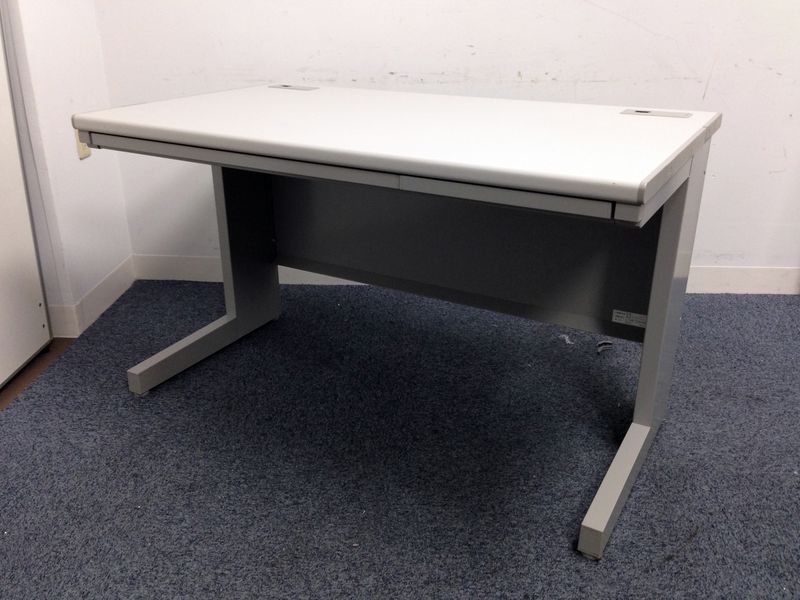 【20台大量入荷！！】状態良好なトップメーカー製デスク！！ワゴンとのセットもおすすめです！！
                        ジャスト
                                    中古
            