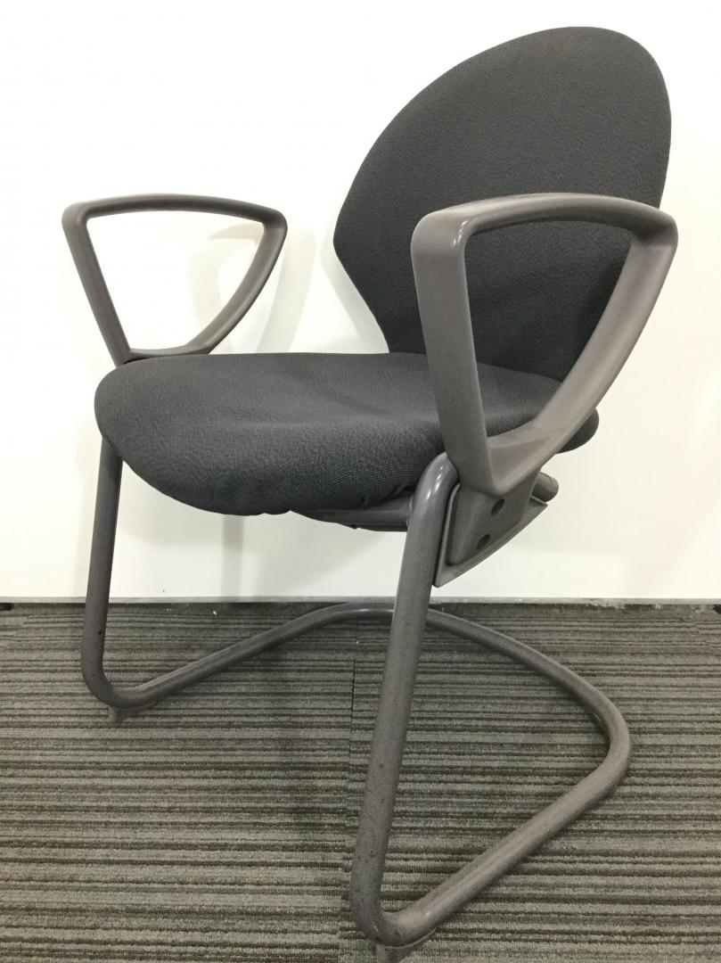 【定番商品】コクヨ製アディートシリーズ入荷いたしました！しっかりとした造りです！
                        アディート
                                    中古
            