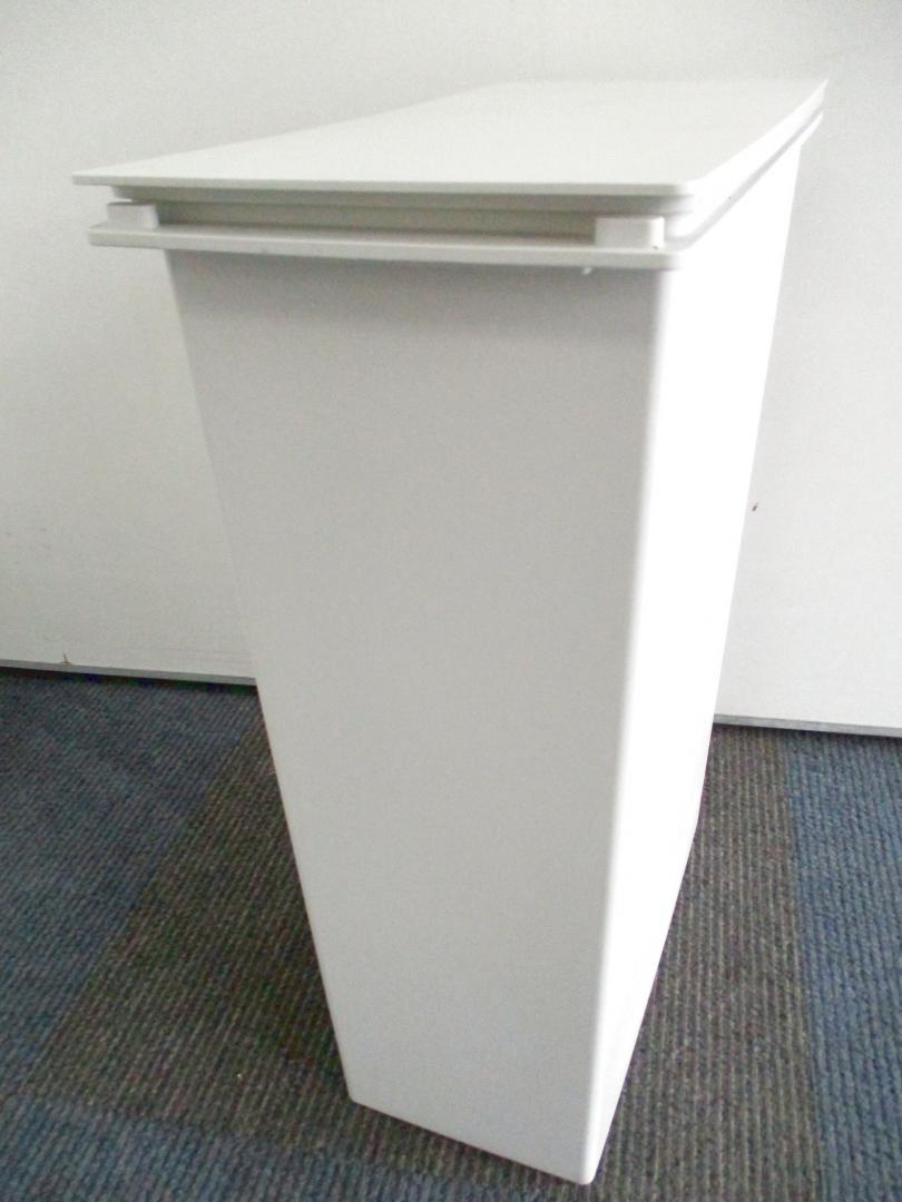 【オフィスの必需品！】シンプルなごみ箱！【開閉式のダストボックス！】
                        
                                    中古
            