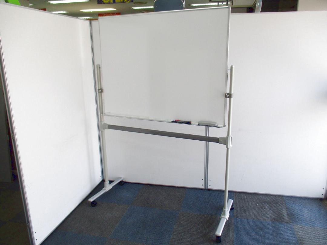 【新古品】【会議室や学習塾にオススメ！】キャスター付きで移動も楽々！大手文具メーカーPLUS(プラス)製ホワイトボード【コンパクトサイズ】
                        
                                    新古品
            