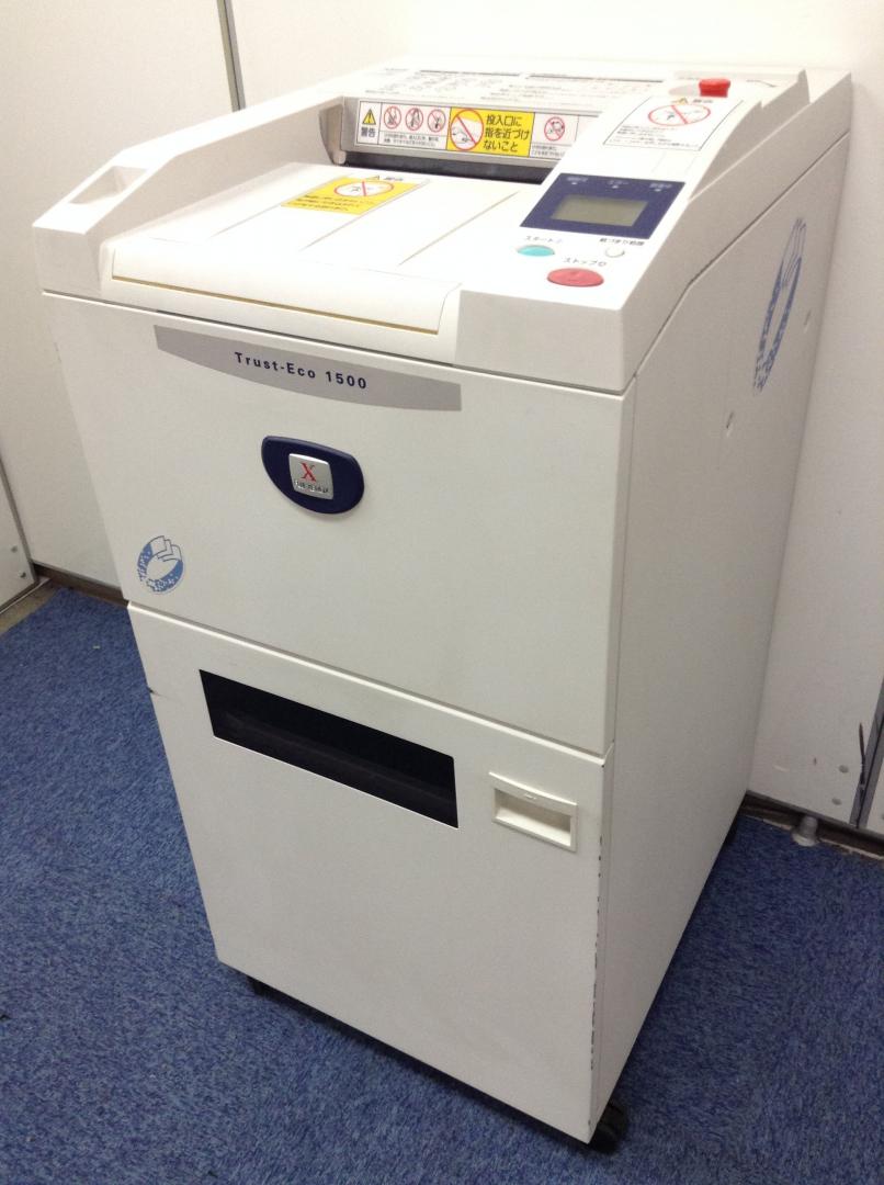 【¥50,000OFF!の衝撃価格！】定価96万円　裁断待ちのイライラなし！高性能シュレッダー
                        Trust-Eco 1500
                                    中古
            